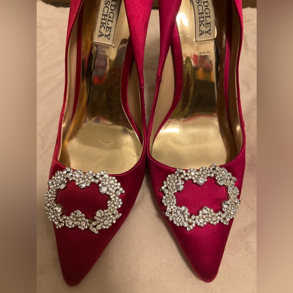 Badgley Mishka Pump Size 8.5